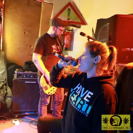 Oi!ronie (D) Projekt Schuldenberg, Plauen - 7. Januar 2023 (2).JPG